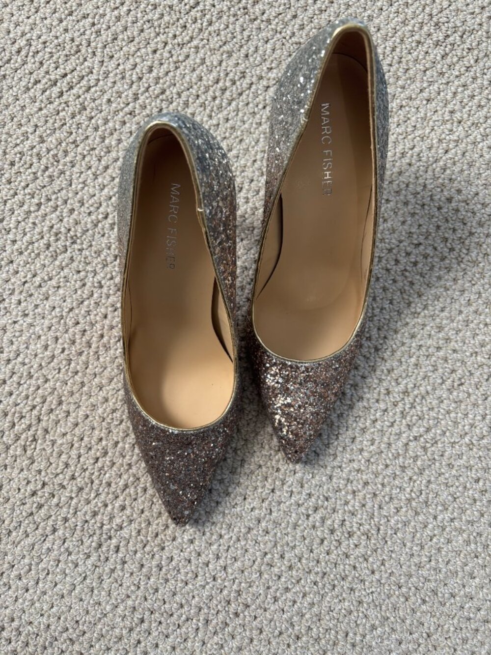 Marc Fisher Garicky pointed-toe Pumps, Pink/Silver Ombre Design, Size 7 - Picture 3 of 12